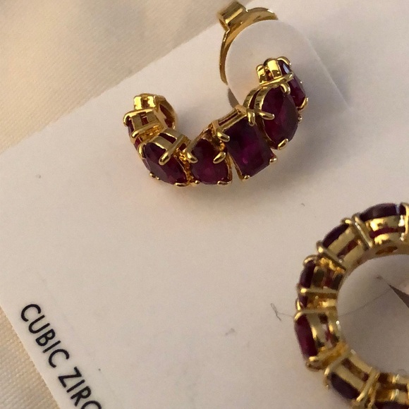 Kate Spade Gold Tone & Red Cubic Zirconia Candy Shop C-Shape Hoop Earrings NWT - Picture 3 of 12